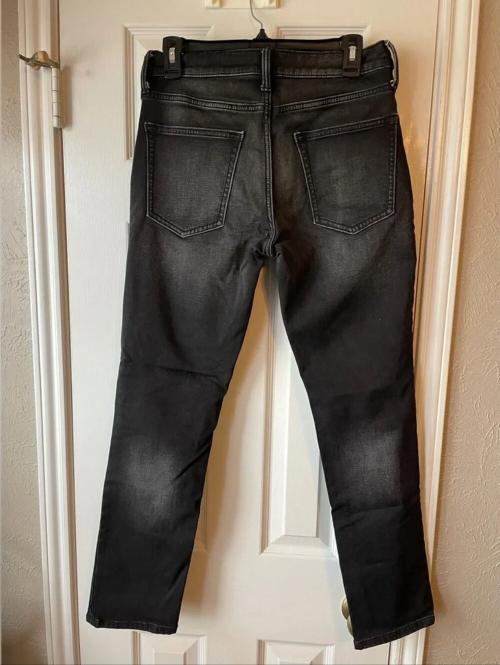 Old Navy Black Slim Stretch Skinny Jeans Built-In Tough 24/7 size 30 x 30 - Picture 2 of 2